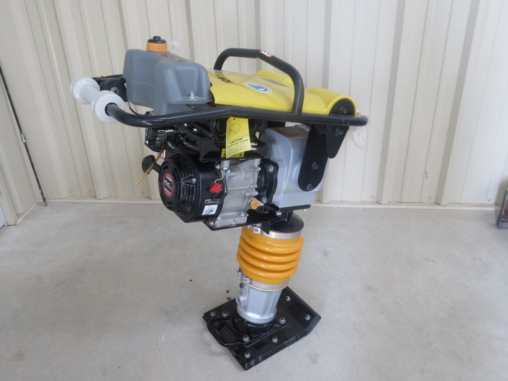 JUMPING JACK 6.5HP 196cc Gas powered Build Master Tools